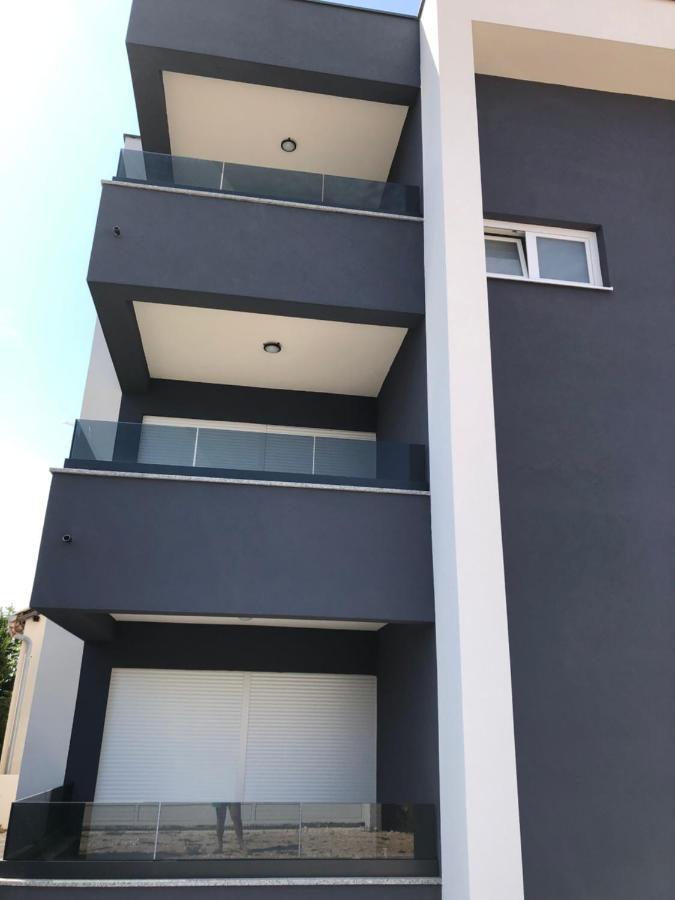 Adria-Appartment-Island-Vir #Sea #Beach #Wifi #Privateparking #Netflix Bagian luar foto