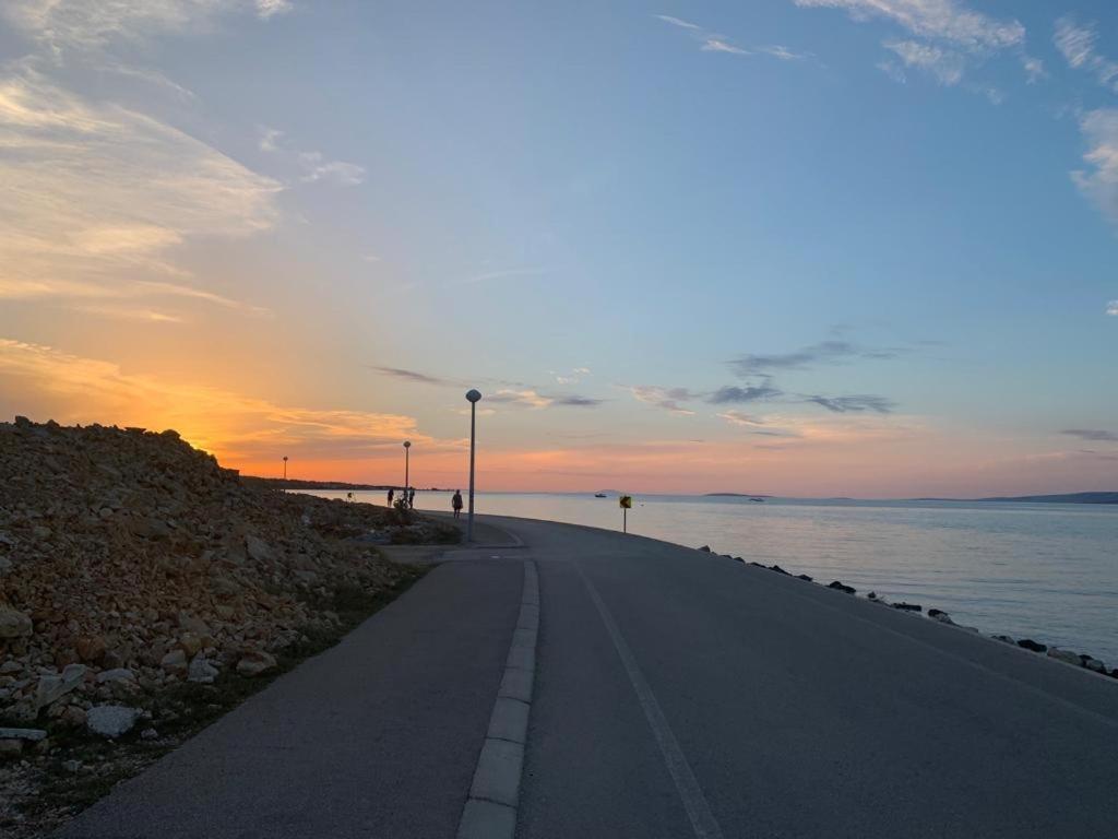 Adria-Appartment-Island-Vir #Sea #Beach #Wifi #Privateparking #Netflix Bagian luar foto